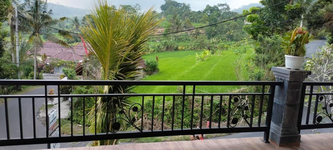 Giri Swari Homestay Sidemen  Exterior photo